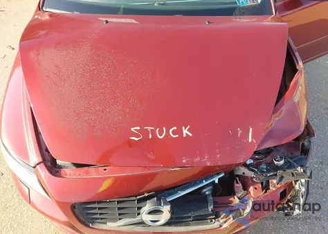 2011 Volvo S40 T5/T5 R-Design из США, поврежденный, VIN YV1672MS7B2547152